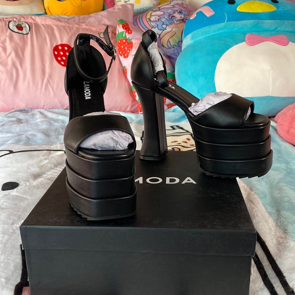 Lamoda Black Chunky Platform Sandals Rave Shoes Goth Emo Egirl Style Dolls Kill